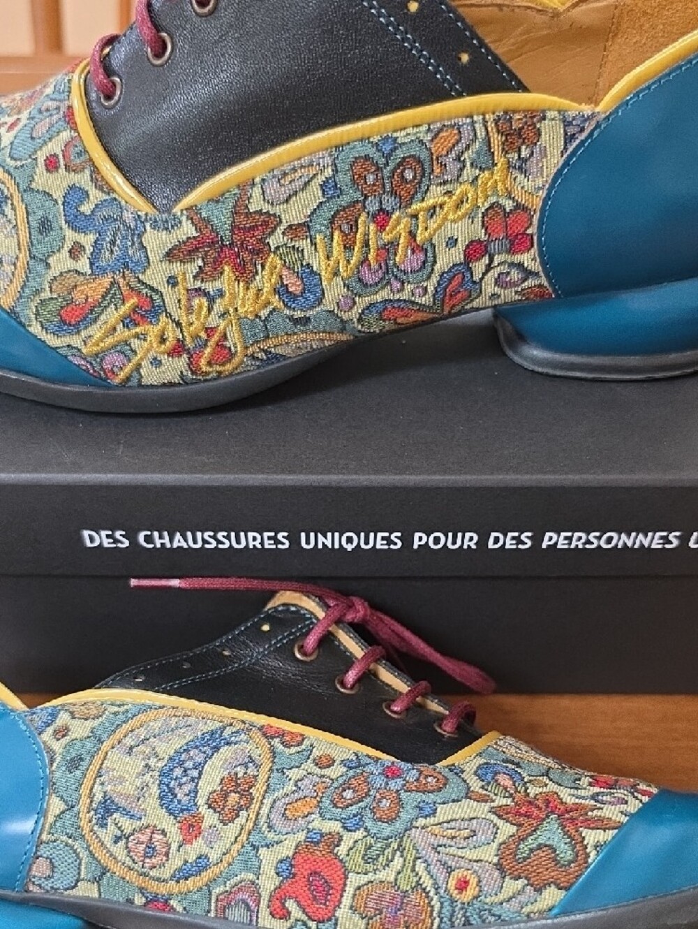 John Fluevog Darby Fellowship Tapestry Lace-up Shoes, Sz. 10 NIB - Picture 7 of 8